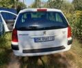 Белый Пежо 307, объемом двигателя 1.6 л и пробегом 242 тыс. км за 3900 $, фото 1 на Automoto.ua