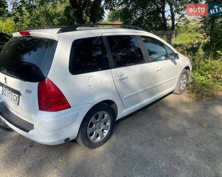 Белый Пежо 307, объемом двигателя 1.59 л и пробегом 600 тыс. км за 4500 $, фото 10 на Automoto.ua