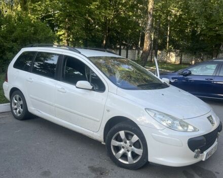 Белый Пежо 307, объемом двигателя 1.6 л и пробегом 3 тыс. км за 3200 $, фото 1 на Automoto.ua