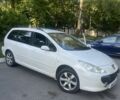 Белый Пежо 307, объемом двигателя 1.6 л и пробегом 3 тыс. км за 3200 $, фото 1 на Automoto.ua