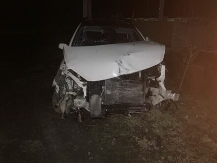 Белый Пежо 307, объемом двигателя 1.6 л и пробегом 307 тыс. км за 1500 $, фото 1 на Automoto.ua