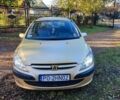 Бежевый Пежо 307, объемом двигателя 2 л и пробегом 370 тыс. км за 1600 $, фото 1 на Automoto.ua