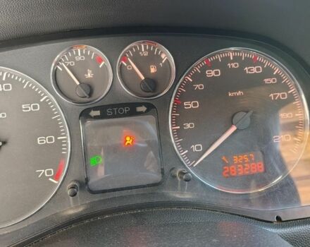 Бежевый Пежо 307, объемом двигателя 1.6 л и пробегом 280 тыс. км за 3750 $, фото 2 на Automoto.ua