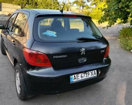 Чорний Пежо 307, об'ємом двигуна 1.59 л та пробігом 376 тис. км за 3500 $, фото 6 на Automoto.ua