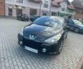 Черный Пежо 307, объемом двигателя 2 л и пробегом 300 тыс. км за 3800 $, фото 5 на Automoto.ua