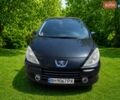 Черный Пежо 307, объемом двигателя 2 л и пробегом 125 тыс. км за 4500 $, фото 1 на Automoto.ua