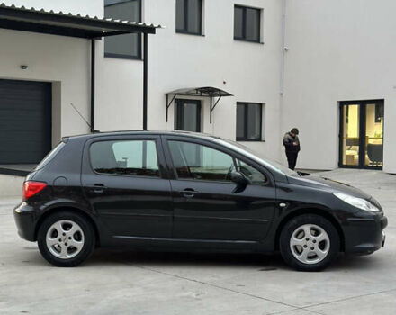 Пежо 307 2007 в Луцке на Automoto.ua Черный Пежо 307, объемом двигателя 1.6 л и пробегом 223 тыс. км за 4900 $, фото 1 на Automoto.ua