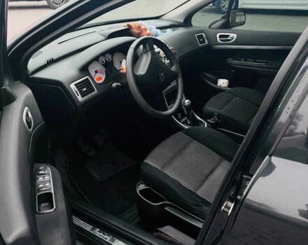Чорний Пежо 307, об'ємом двигуна 2 л та пробігом 219 тис. км за 3600 $, фото 6 на Automoto.ua