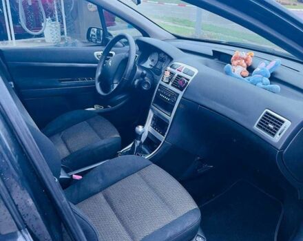 Чорний Пежо 307, об'ємом двигуна 2 л та пробігом 219 тис. км за 3600 $, фото 7 на Automoto.ua