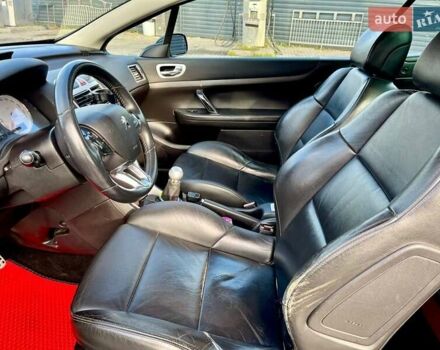 Черный Пежо 307, объемом двигателя 2 л и пробегом 157 тыс. км за 5100 $, фото 25 на Automoto.ua