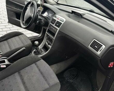 Черный Пежо 307, объемом двигателя 0 л и пробегом 300 тыс. км за 1500 $, фото 11 на Automoto.ua