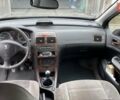 Чорний Пежо 307, об'ємом двигуна 1.4 л та пробігом 385 тис. км за 3350 $, фото 6 на Automoto.ua