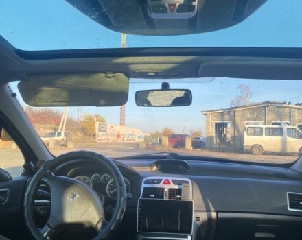 Чорний Пежо 307, об'ємом двигуна 2.2 л та пробігом 358 тис. км за 2700 $, фото 5 на Automoto.ua