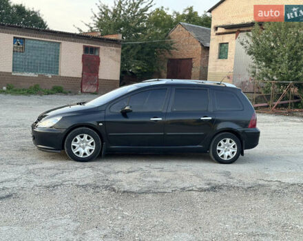 Чорний Пежо 307, об'ємом двигуна 1.6 л та пробігом 200 тис. км за 4200 $, фото 5 на Automoto.ua