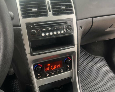 Черный Пежо 307, объемом двигателя 1.56 л и пробегом 285 тыс. км за 4200 $, фото 14 на Automoto.ua