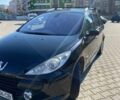 Чорний Пежо 307, об'ємом двигуна 2 л та пробігом 269 тис. км за 4500 $, фото 2 на Automoto.ua