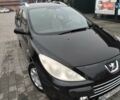 Черный Пежо 307, объемом двигателя 1.6 л и пробегом 347 тыс. км за 4440 $, фото 1 на Automoto.ua