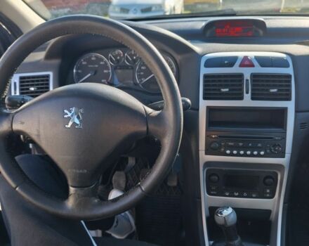 Пежо 307 2006 в Золочев на Automoto.ua Черный Пежо 307, объемом двигателя 1.6 л и пробегом 400 тыс. км за 3500 $, фото 1 на Automoto.ua