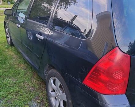 Чорний Пежо 307, об'ємом двигуна 1.56 л та пробігом 380 тис. км за 2500 $, фото 4 на Automoto.ua