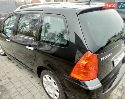 Черный Пежо 307, объемом двигателя 1.6 л и пробегом 347 тыс. км за 4440 $, фото 4 на Automoto.ua