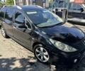 Черный Пежо 307, объемом двигателя 2 л и пробегом 310 тыс. км за 2510 $, фото 1 на Automoto.ua