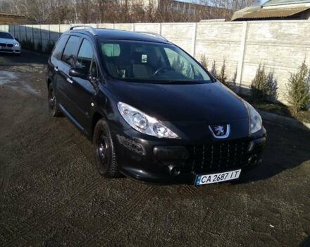 Чорний Пежо 307, об'ємом двигуна 1.56 л та пробігом 380 тис. км за 2500 $, фото 3 на Automoto.ua