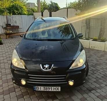 Чорний Пежо 307, об'ємом двигуна 2 л та пробігом 290 тис. км за 3700 $, фото 7 на Automoto.ua