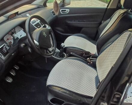 Чорний Пежо 307, об'ємом двигуна 2 л та пробігом 290 тис. км за 3700 $, фото 4 на Automoto.ua