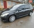 Черный Пежо 307, объемом двигателя 1.6 л и пробегом 204 тыс. км за 5300 $, фото 1 на Automoto.ua