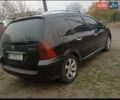 Чорний Пежо 307, об'ємом двигуна 1.56 л та пробігом 372 тис. км за 4500 $, фото 1 на Automoto.ua