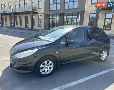 Чорний Пежо 307, об'ємом двигуна 1.6 л та пробігом 240 тис. км за 3800 $, фото 1 на Automoto.ua
