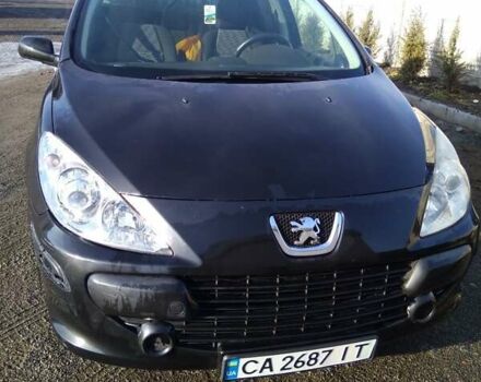 Черный Пежо 307, объемом двигателя 1.56 л и пробегом 380 тыс. км за 2500 $, фото 1 на Automoto.ua