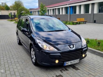 Пежо 307 2007 в Луцке на Automoto.ua Черный Пежо 307, объемом двигателя 1.6 л и пробегом 385 тыс. км за 3550 $, фото 1 на Automoto.ua