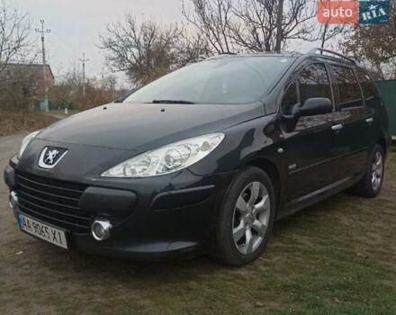 Черный Пежо 307, объемом двигателя 1.56 л и пробегом 372 тыс. км за 4500 $, фото 1 на Automoto.ua