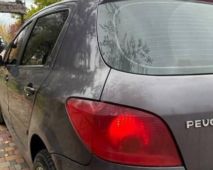 Фиолетовый Пежо 307, объемом двигателя 2.01 л и пробегом 400 тыс. км за 4000 $, фото 2 на Automoto.ua