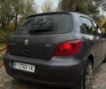 Фиолетовый Пежо 307, объемом двигателя 2.01 л и пробегом 400 тыс. км за 4000 $, фото 3 на Automoto.ua