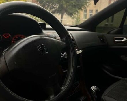 Фиолетовый Пежо 307, объемом двигателя 2.01 л и пробегом 400 тыс. км за 4000 $, фото 1 на Automoto.ua