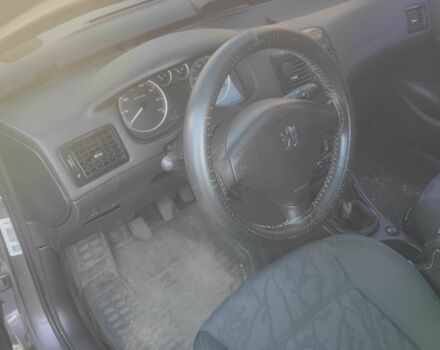 Фіолетовий Пежо 307, об'ємом двигуна 2 л та пробігом 337 тис. км за 2908 $, фото 4 на Automoto.ua