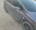 Фіолетовий Пежо 307, об'ємом двигуна 2 л та пробігом 337 тис. км за 2908 $, фото 1 на Automoto.ua