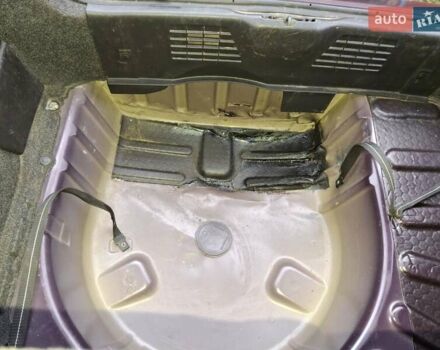 Фиолетовый Пежо 307, объемом двигателя 1.59 л и пробегом 230 тыс. км за 4000 $, фото 21 на Automoto.ua