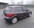 Фиолетовый Пежо 307, объемом двигателя 1.6 л и пробегом 230 тыс. км за 4000 $, фото 4 на Automoto.ua