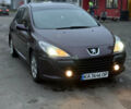 Фіолетовий Пежо 307, об'ємом двигуна 1.59 л та пробігом 183 тис. км за 4500 $, фото 7 на Automoto.ua