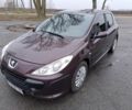 Фиолетовый Пежо 307, объемом двигателя 1.6 л и пробегом 230 тыс. км за 4000 $, фото 1 на Automoto.ua