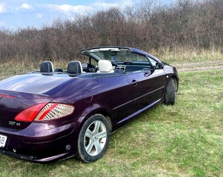 Фиолетовый Пежо 307, объемом двигателя 2 л и пробегом 200 тыс. км за 3700 $, фото 3 на Automoto.ua