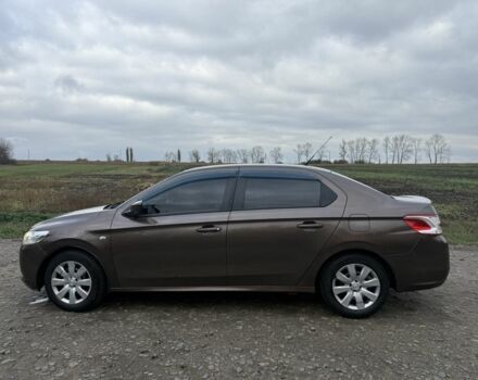 Коричневий Пежо 307, об'ємом двигуна 1.2 л та пробігом 170 тис. км за 4200 $, фото 3 на Automoto.ua