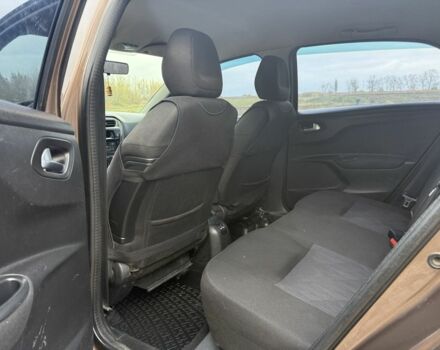 Коричневий Пежо 307, об'ємом двигуна 1.2 л та пробігом 170 тис. км за 4200 $, фото 7 на Automoto.ua