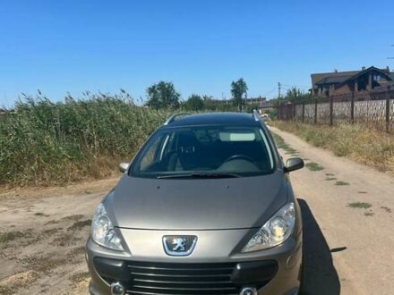 Коричневий Пежо 307, об'ємом двигуна 2 л та пробігом 82 тис. км за 6800 $, фото 1 на Automoto.ua