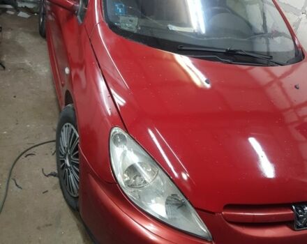 Червоний Пежо 307, об'ємом двигуна 1.6 л та пробігом 380 тис. км за 2300 $, фото 5 на Automoto.ua