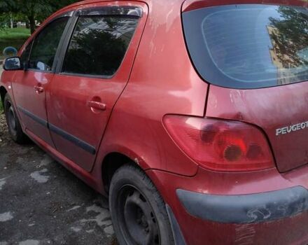 Красный Пежо 307, объемом двигателя 1.4 л и пробегом 253 тыс. км за 3200 $, фото 7 на Automoto.ua