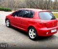 Червоний Пежо 307, об'ємом двигуна 2 л та пробігом 199 тис. км за 3900 $, фото 3 на Automoto.ua